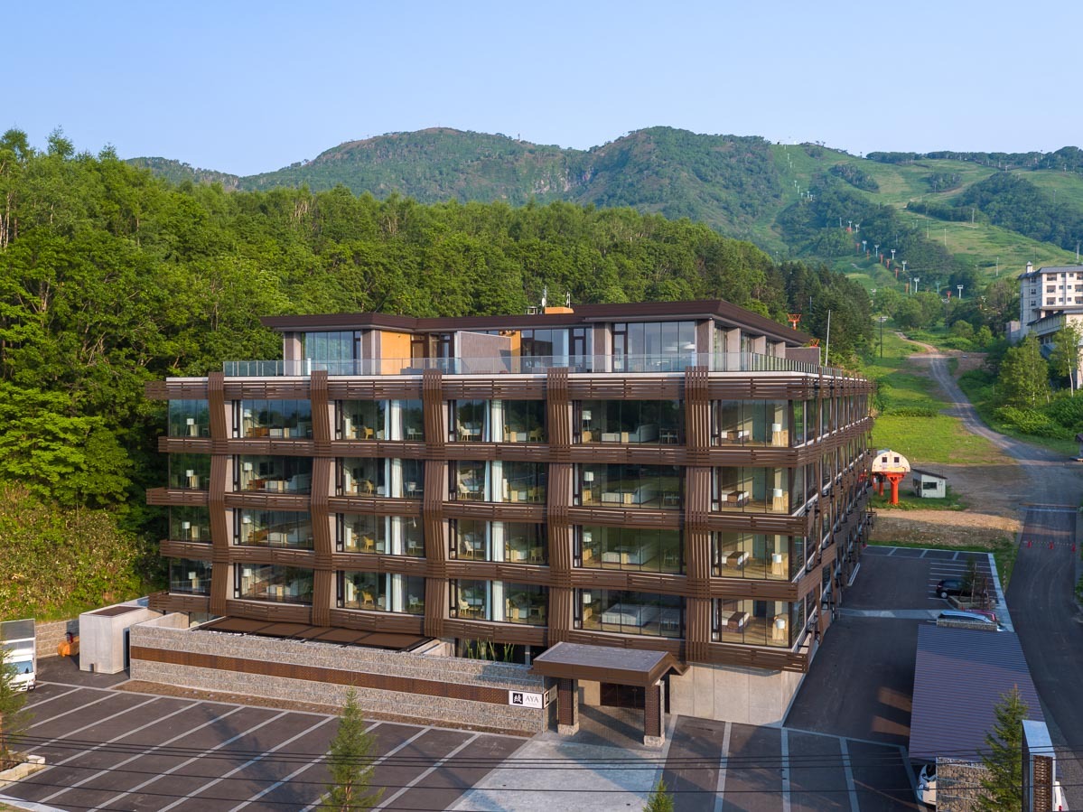 Aya niseko exterior 02